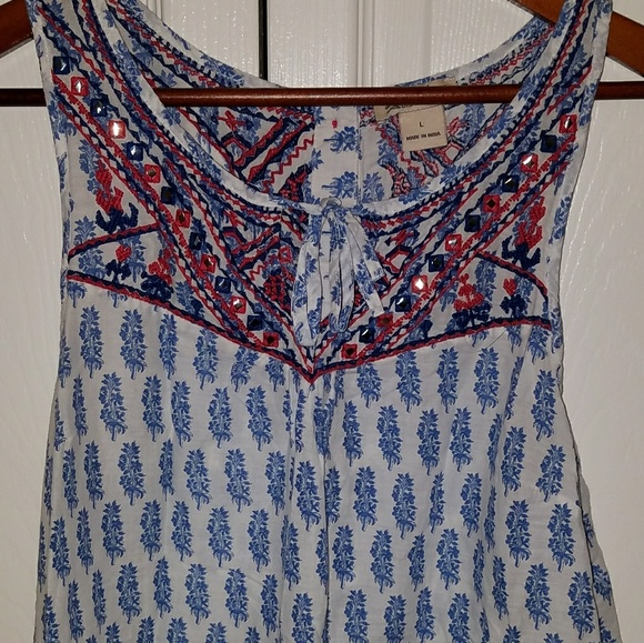 Spring/Summery Top - Picture 5 of 5